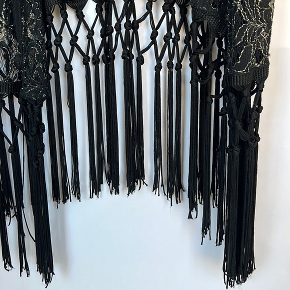 Forever 21 Medium Black/Gold Lacy Kimono - Picture 8 of 11